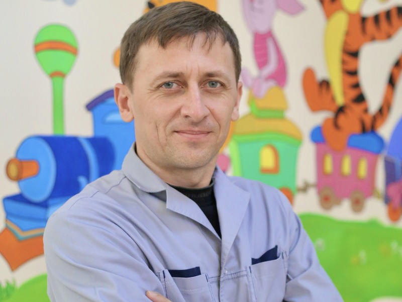 Про реабілітаційні послуги для дітей у діагностичному центрі лікарні розповідає фізичний терапевт, Яцина Ігор