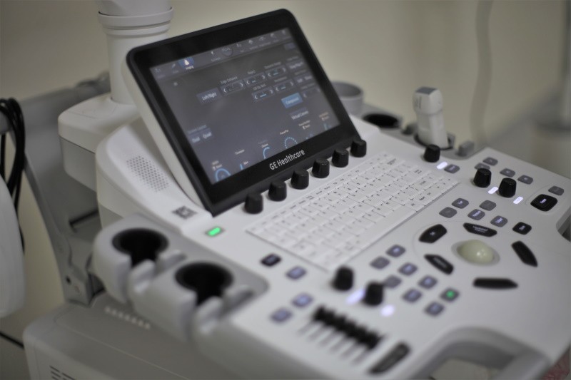 В операційній нового кардіологічного відділення встановили багатофункціональний стаціонарний ультразвуковий апарат GE Vivid T8