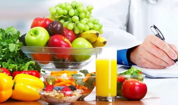 2 червня проводиться День здорового харчування і відмови від надмірностей у їжі
