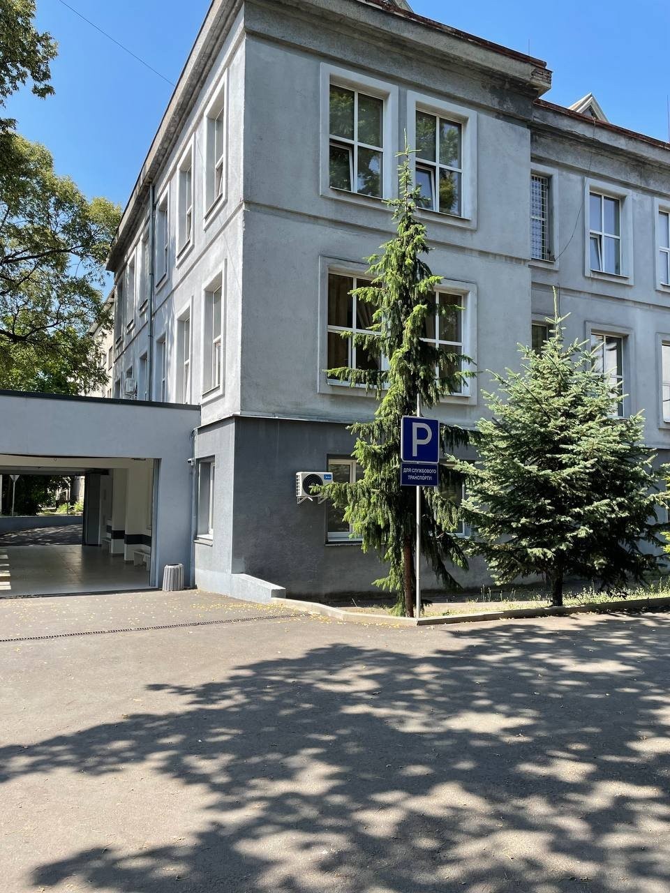 Внутрішньо переміщені особи можуть отримувати медичну допомогу за місцем проживання та без декларацій