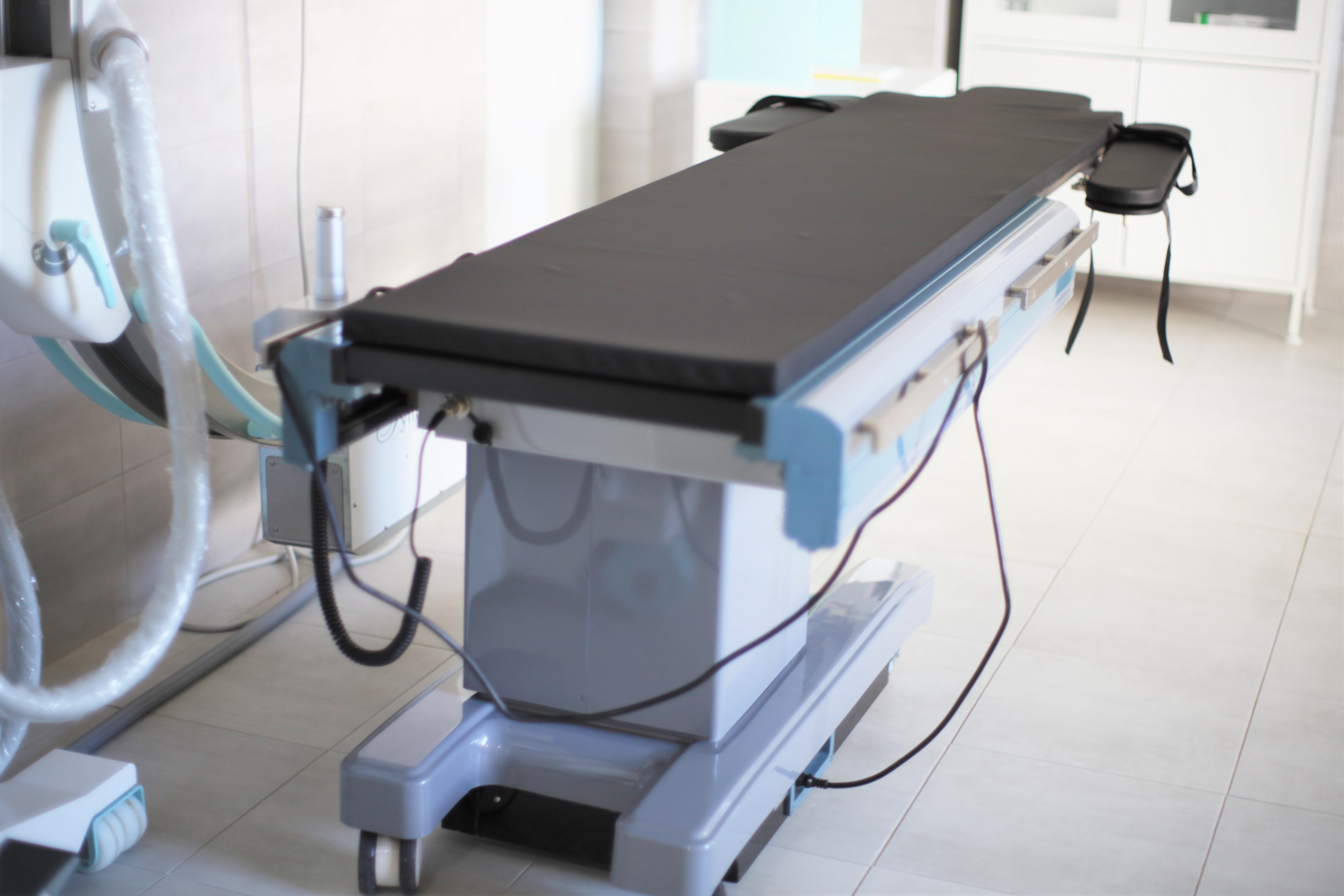 В операційній відділення судинної хірургії з'явився новий операційний стіл