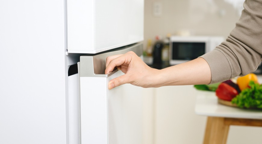 У МОЗ розповіли що робити з продуктами в холодильнику під час вимкнення електроенергії