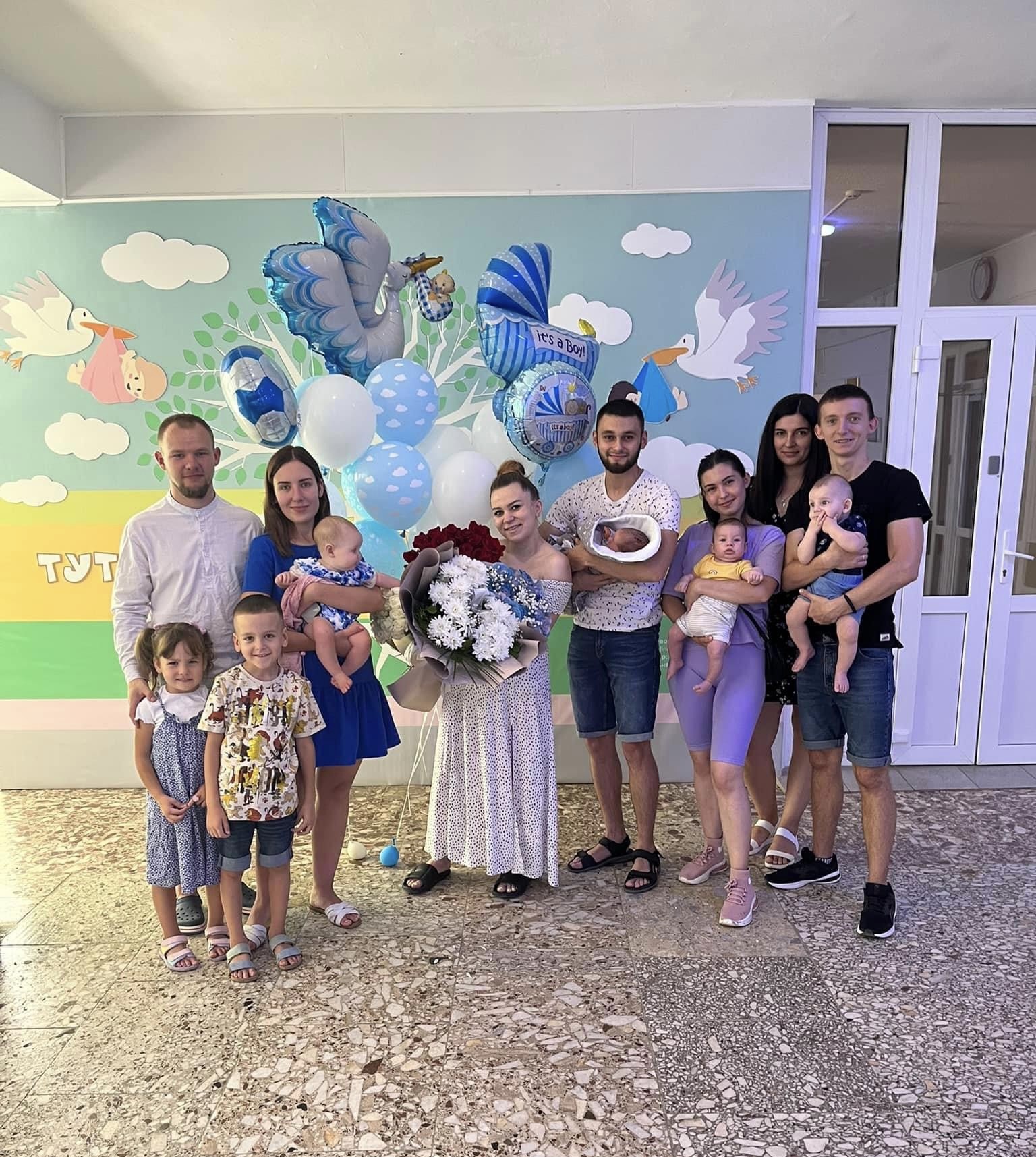 У Лікарні Святого Мартина за тиждень на світ з’явилося 35 дітей