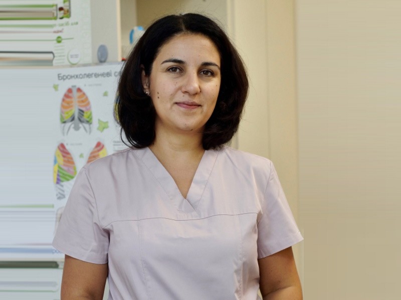 Дитячий пульмонолог - лікар, що займається лікуванням захворювань дихальної системи