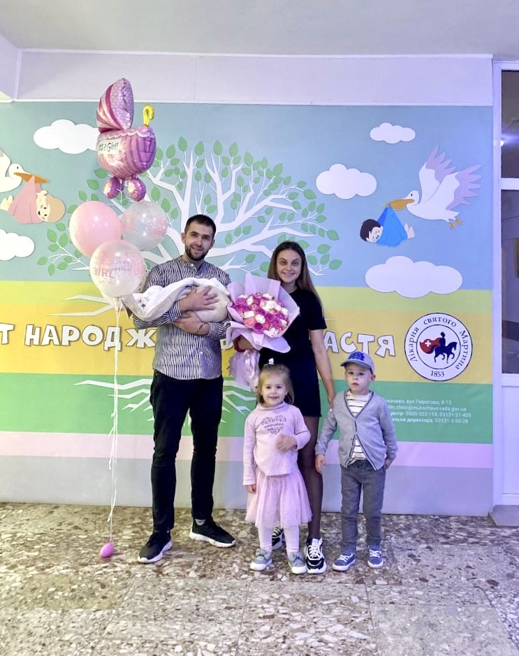 У Лікарні Святого Мартина за тиждень на світ з’явилося 38 діток