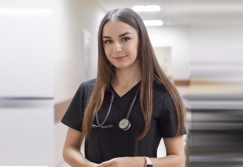 Обух Корнелія Олегівна - лікар-анестезіолог відділення анестезіології та інтенсивної терапії