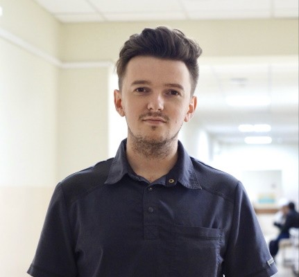 Завідувач операційного відділення, лікар-анестезіолог Сергій Чикун став лікарем-добровольцем