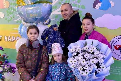 У Лікарні Святого Мартина за тиждень на світ з’явилося 32 дітей: 15 дівчаток та 17 хлопчиків