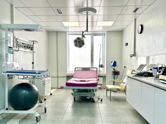 У пологовому відділенні Лікарні Святого Мартина функціонує 6 родових залів