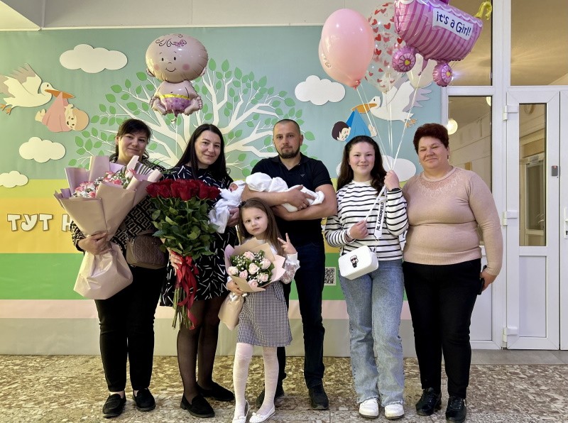 У Лікарні Святого Мартина за тиждень народилося 38 діток