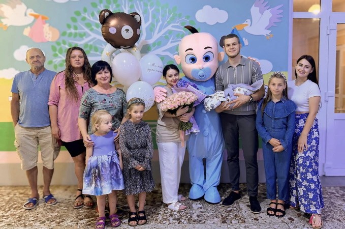 У Лікарні Святого Мартина за тиждень народилося 34 дитини