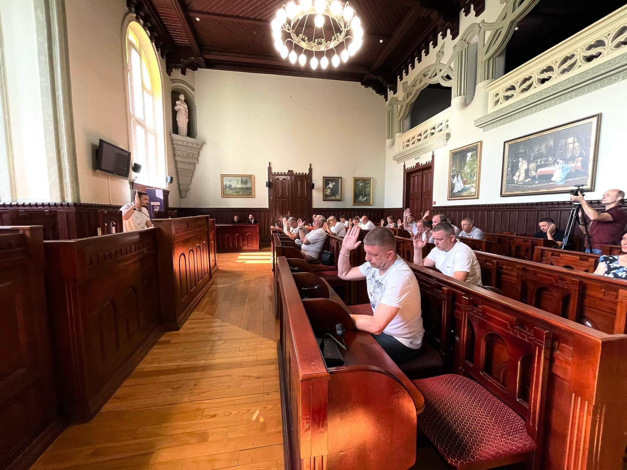 Мукачівський міськвиконком виділив понад мільйон гривень допомоги