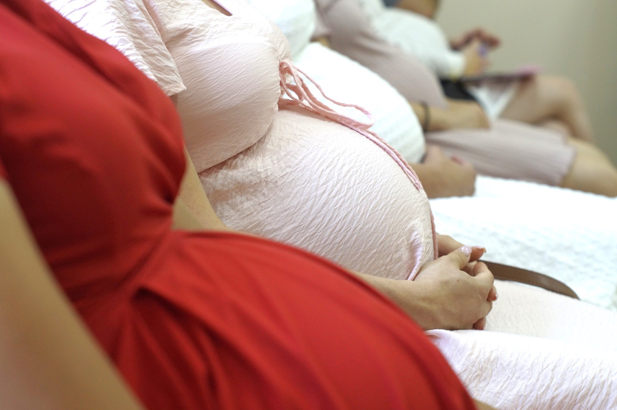 Школа відповідального батьківства - це курси для майбутніх батьків