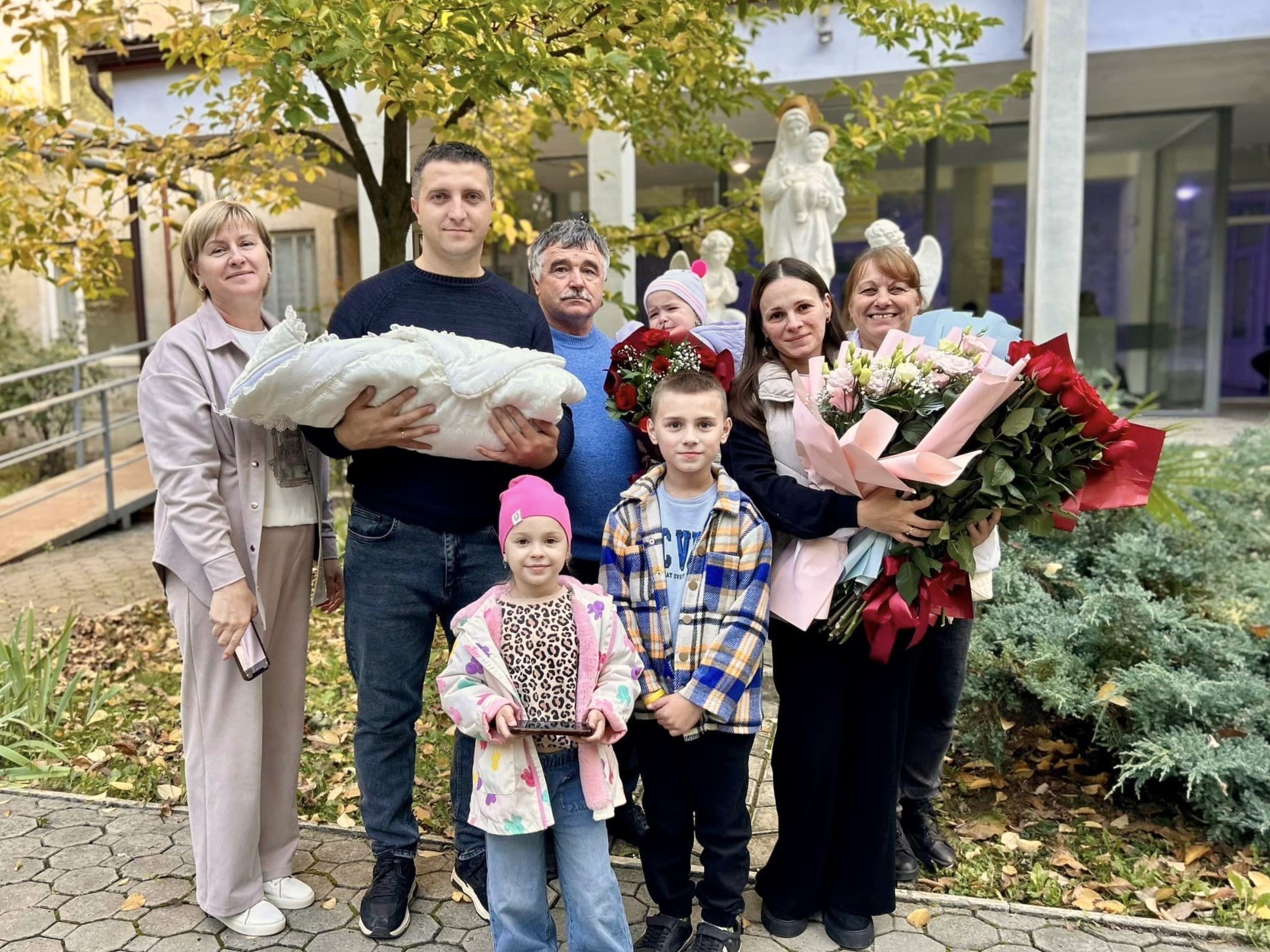 У Лікарні Святого Мартина за тиждень народилося 34 немовлята