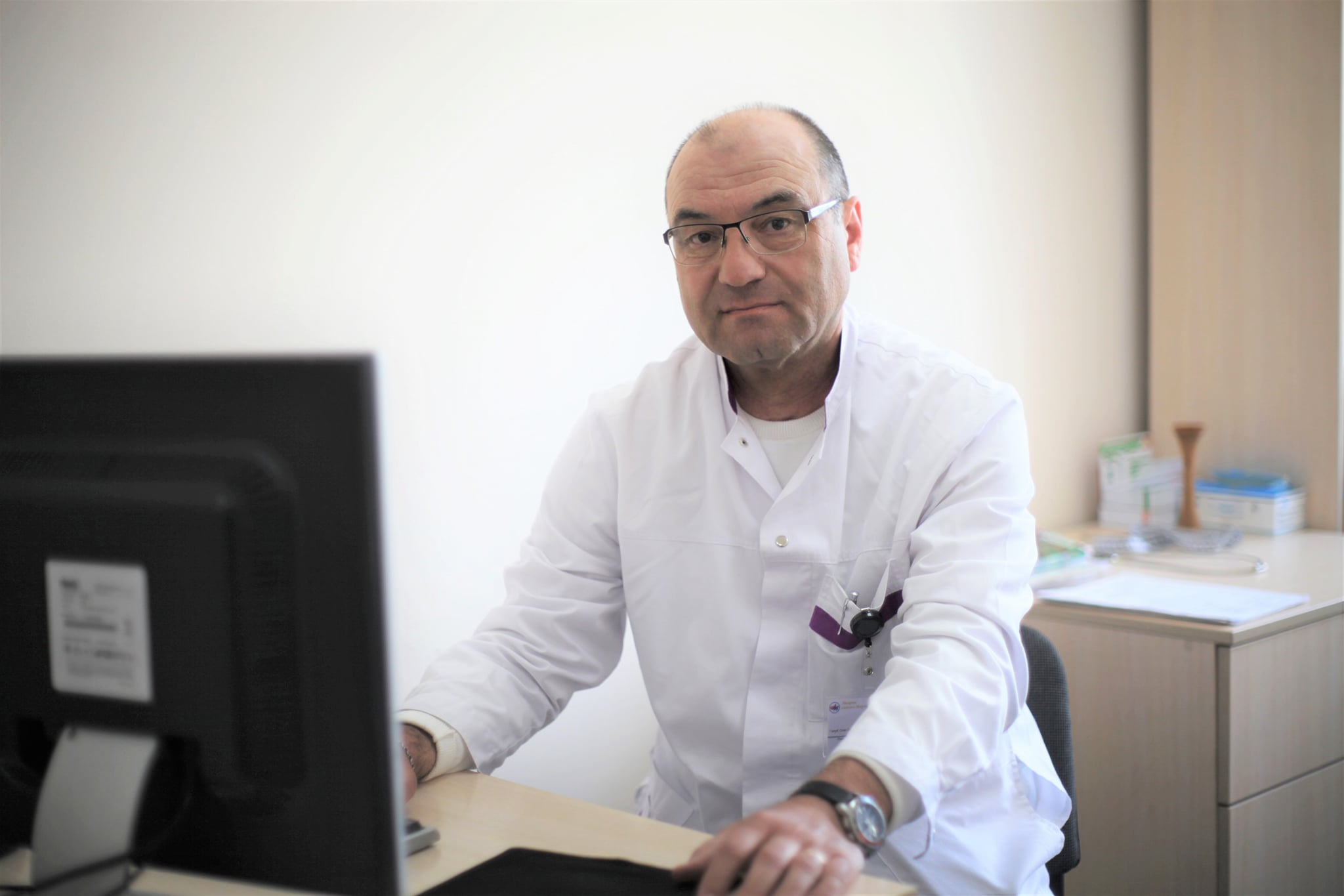 Нагадуємо, що для відвідування лікаря-гінеколога Жіночої консультації не потрібно мати електронне направлення