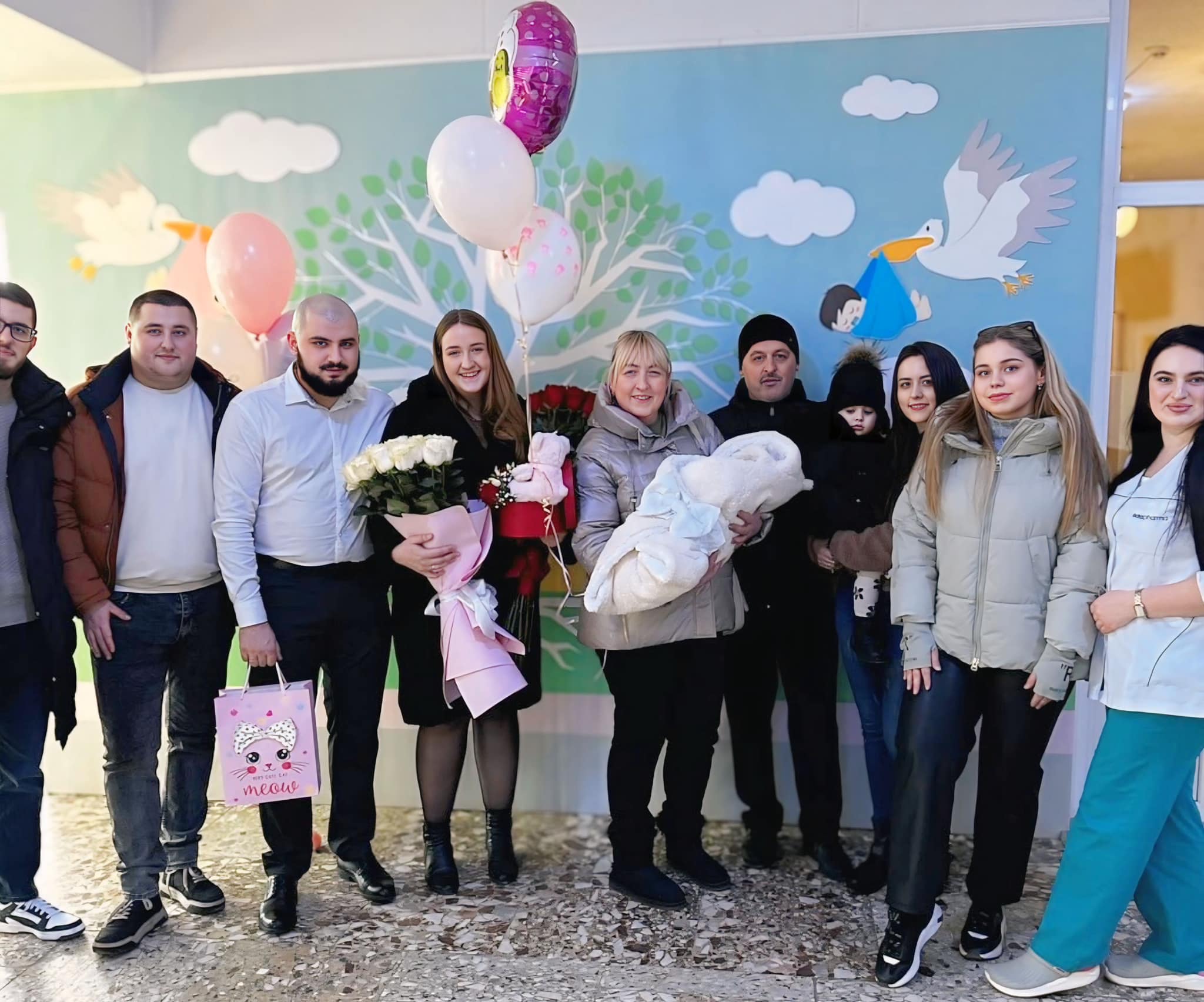 У Лікарні Святого Мартина за тиждень народилося 33 немовлят