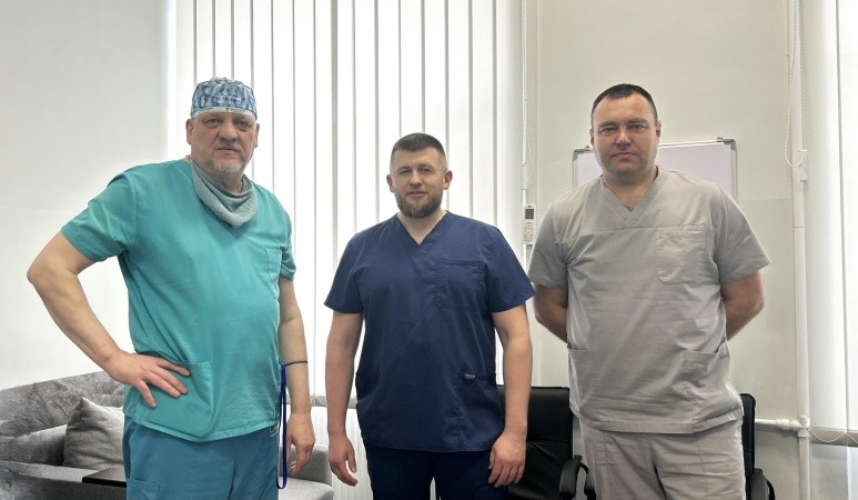 До Лікарні Святого Мартина з дружнім візитом завітали колеги з Національного Інституту Раку