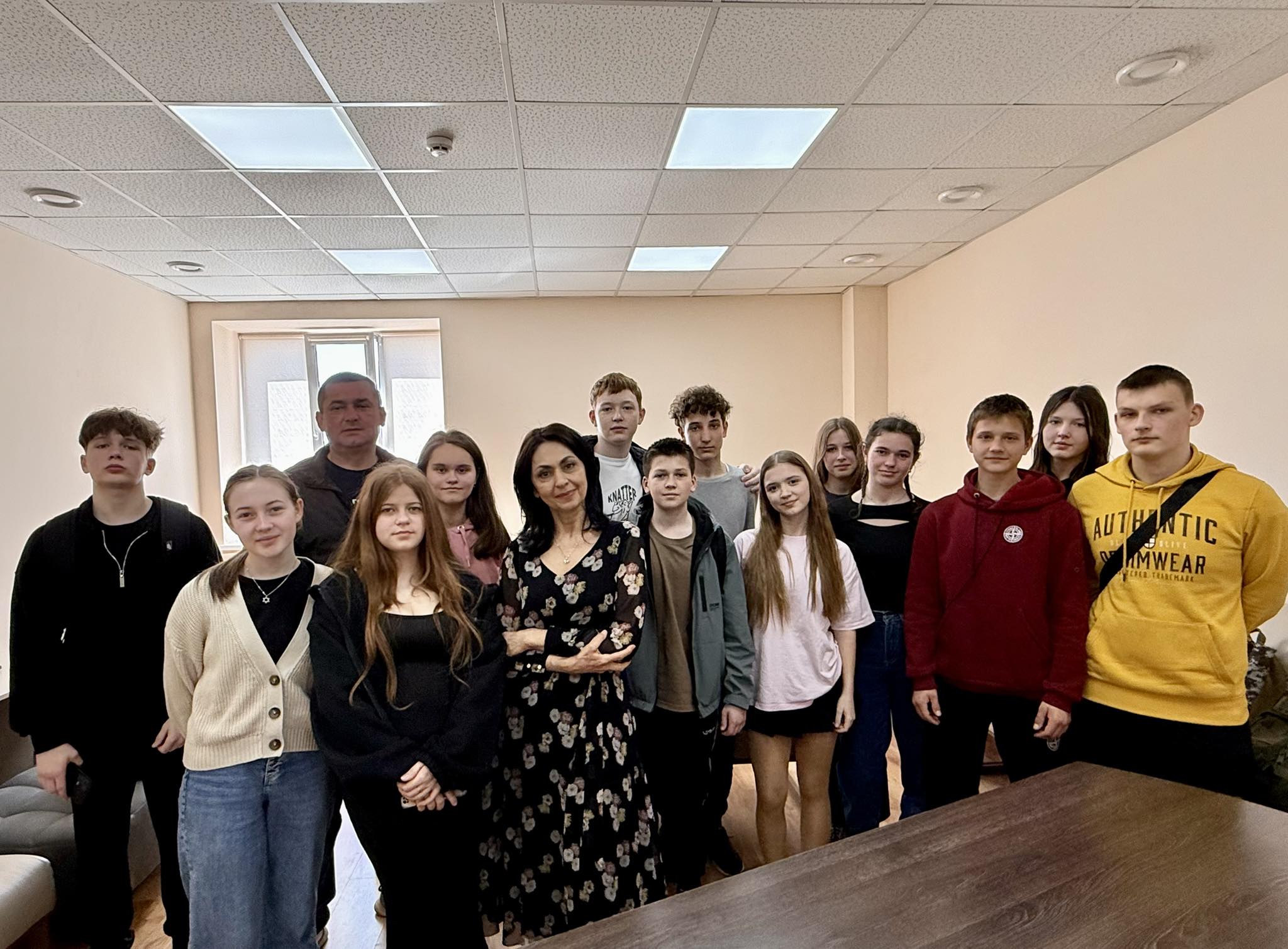 Зустріч психолога Вікторії Басараб з учнями 8 класу Мукачівського ліцею № 8