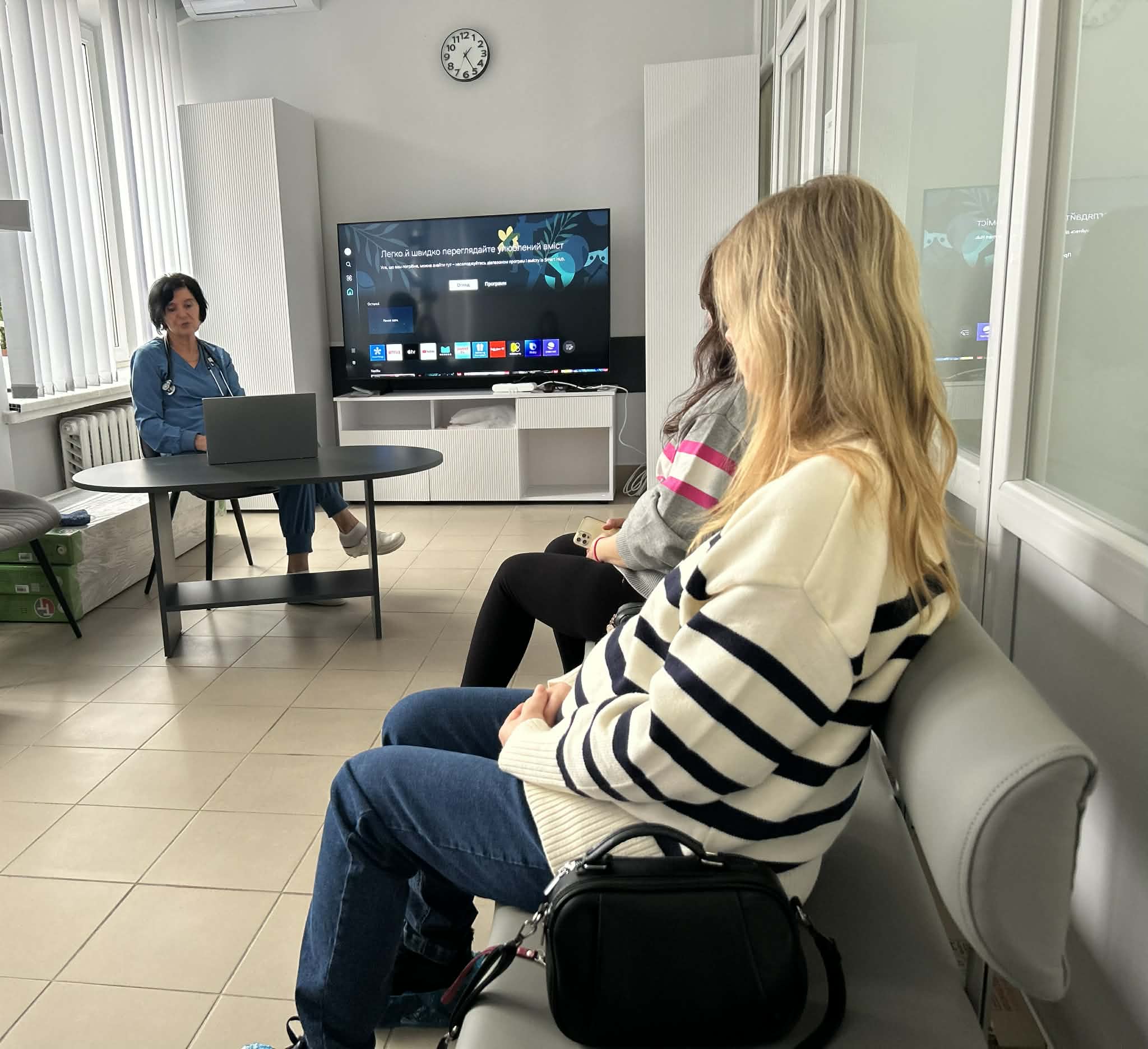 "Академія вагітності" у Лікарні Святого Мартина щотижня збирає майбутніх мам і татусів "Академія вагітності" у Лікарні Святого Мартина щотижня збирає майбутніх мам і татусів