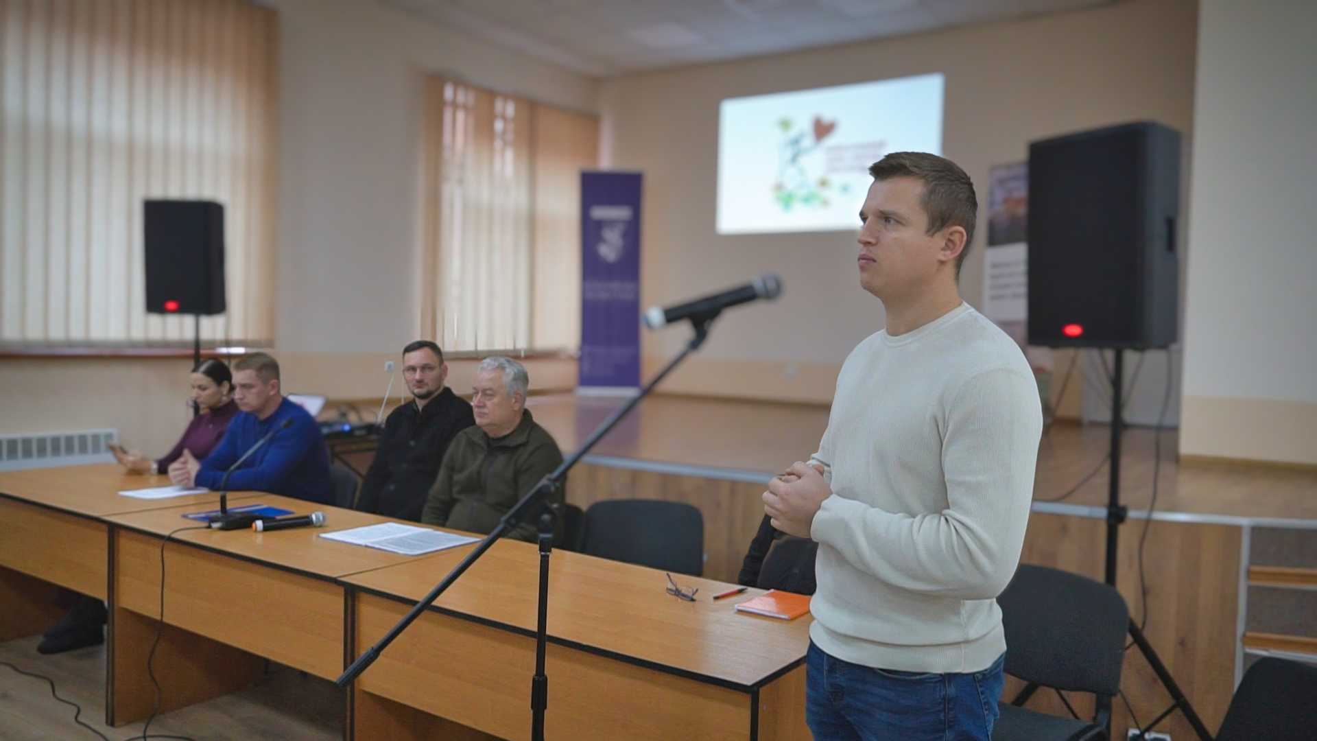 Участь у роботі «круглого столу» у Міжнародний День людей з інвалідністю Участь у роботі «круглого столу» у Міжнародний День людей з інвалідністю