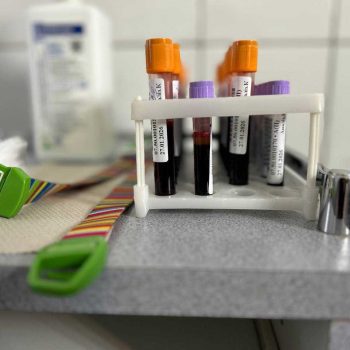 photo_5460876803644788827_y