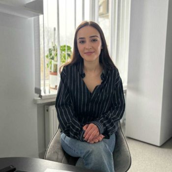 photo_5465380403272158880_y