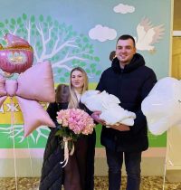 photo_5208427052711744894_y