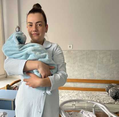 У Лікарні Святого Мартина за тиждень народилося 33 немовля — 20 дівчаток та 13 хлопчиків