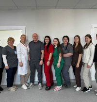 photo_5341768521484015042_y-2