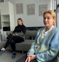 photo_5409212422997873965_y