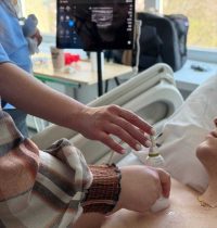 photo_5418117861592471301_y