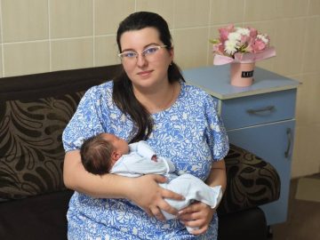У Лікарні Святого Мартина за тиждень народилося 30 немовлят У Лікарні Святого Мартина за тиждень народилося 30 немовлят