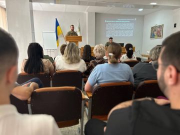 Працівники Лікарні Святого Мартина відвідали тренінг на тему «Кібергігієна. Правила безпеки та алгоритми реагування на кіберінциденти та кібератаки» Працівники Лікарні Святого Мартина відвідали тренінг на тему «Кібергігієна. Правила безпеки та алгоритми реагування на кіберінциденти та кібератаки»