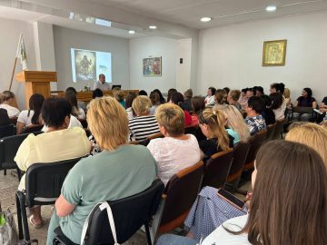 Лікарі та медичні сестри Лікарні Святого Мартина взяли участь у фаховому семінарі