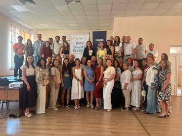 Фахівці Лікарні Святого Мартина взяли участь у першому на Закарпатті науково-практичному форумі фізичних терапевтів
